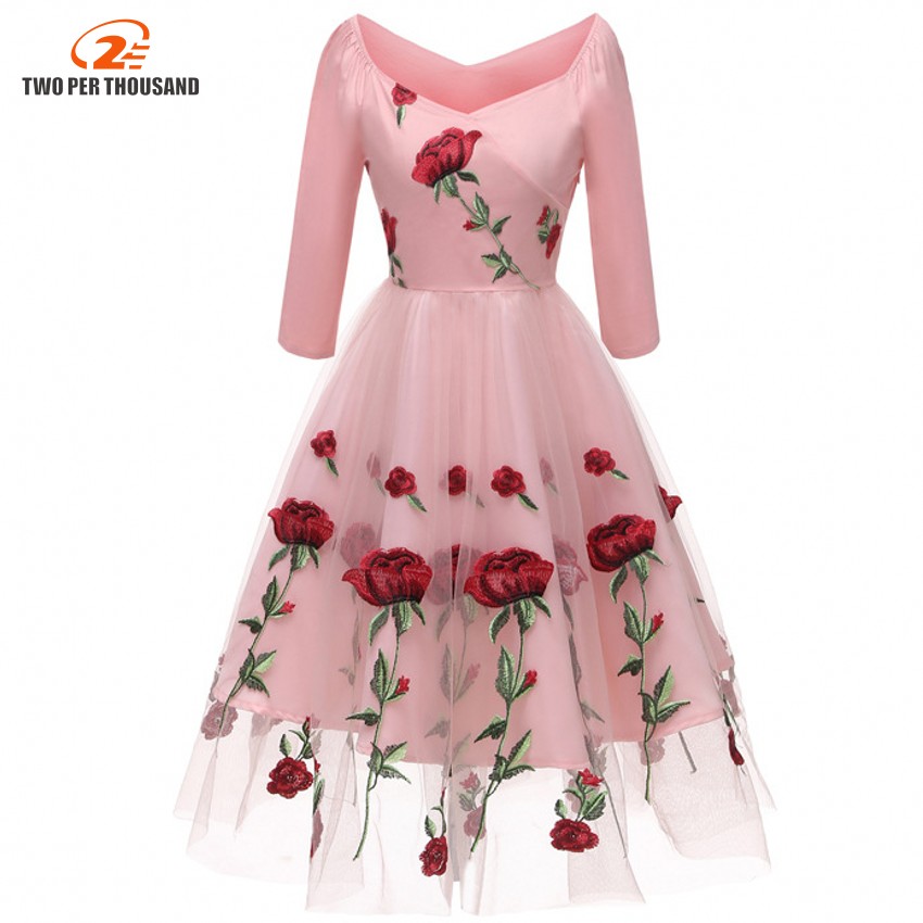 Women'S Fashion Of The 60S - Giáng sinh Tăng Thêu Cổ Điển