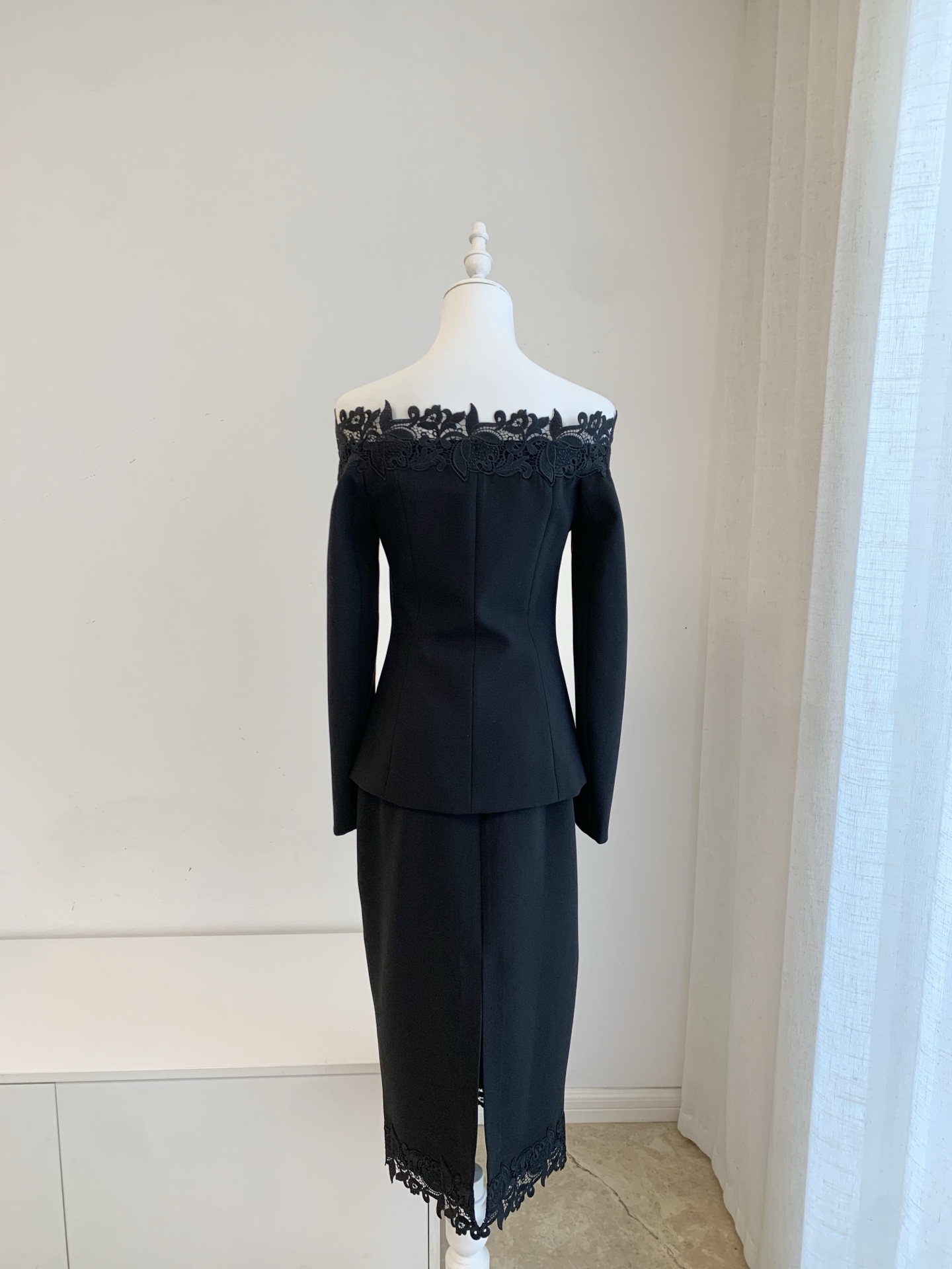 Women Floral Embroidery Black  - đánh giá và giá Women'S Fashion Long Coat