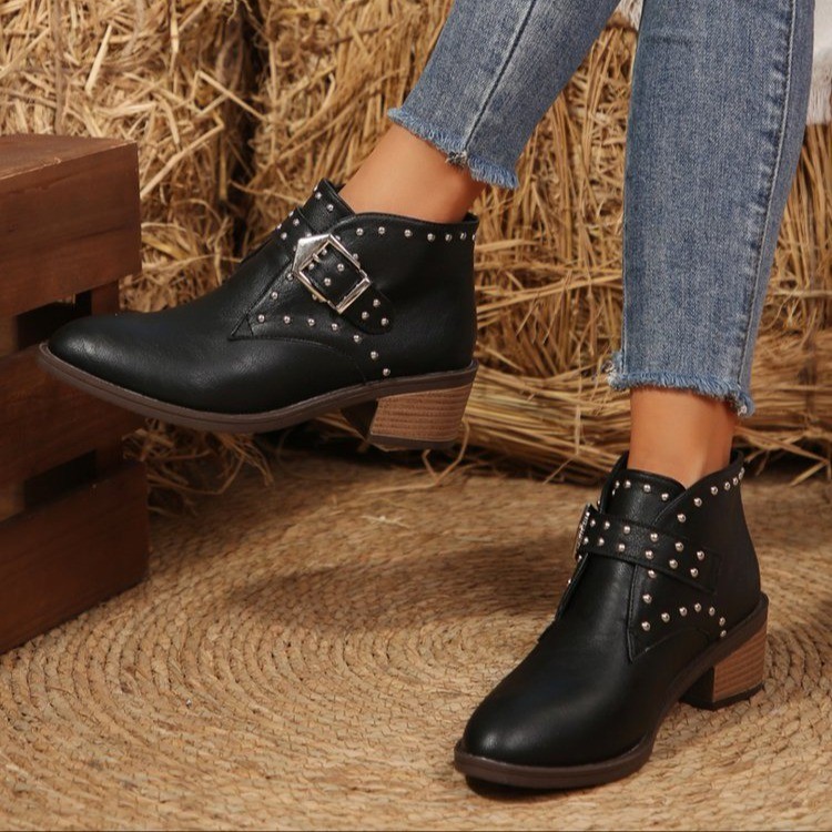 Autumn and Winter Rivet Fashio - đánh giá và giá Women'S Fashion Trends Spring 2026
